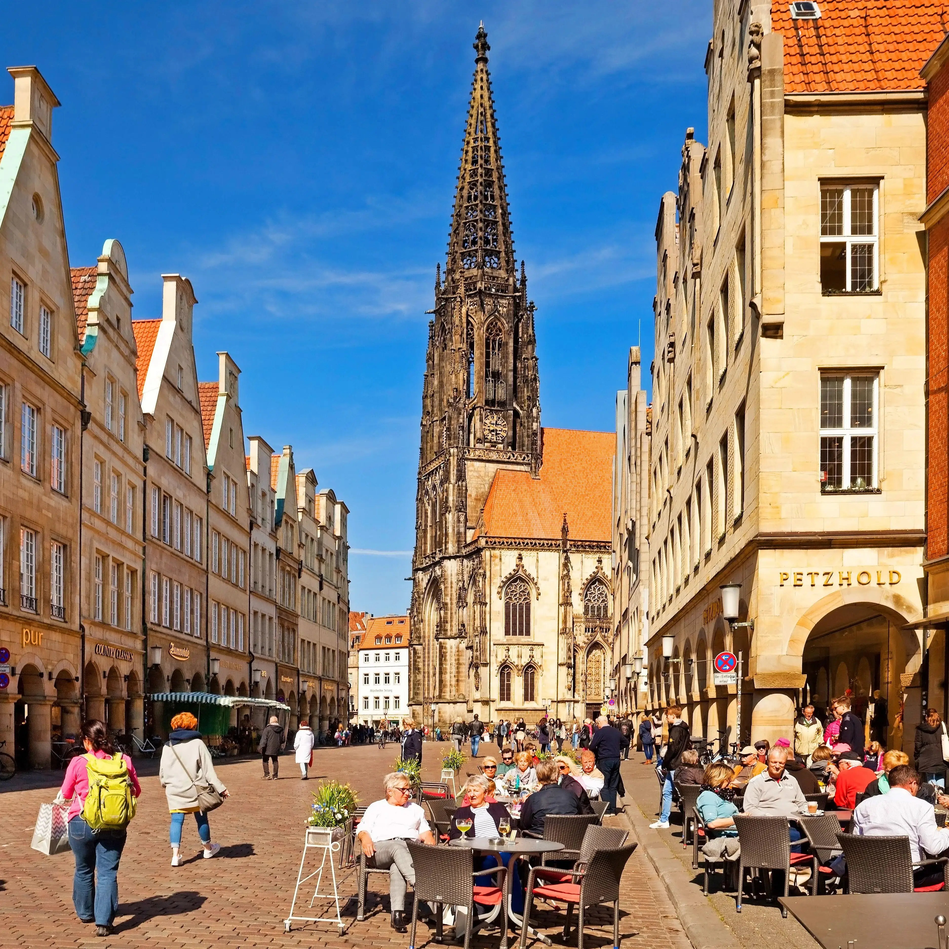 Germany is a leading education hub for international students, offering tuition-free public universities, strong engineering and STEM programs, and a vibrant multicultural campus life. It ranks among Europe’s top destinations.
